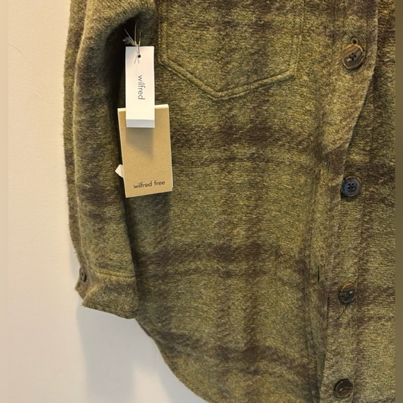 Wilfred Free | NWT Shacket - Picture 5 of 5